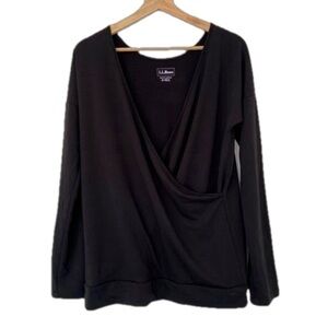 L.L.BEAN BLACK LONG SLEEVED WRAP STYLE/SURPlICE JERSEY TOP, SIZE MED REGUALAR